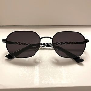 Black on Black metal  Octagon frame Sunglasses 🕶️
